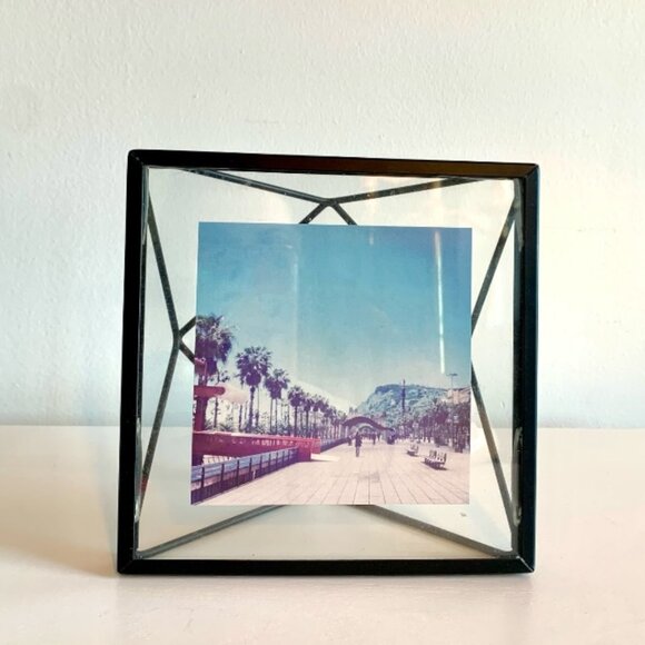 Black Umbra Prisma Picture Frame - Picture 2 of 4